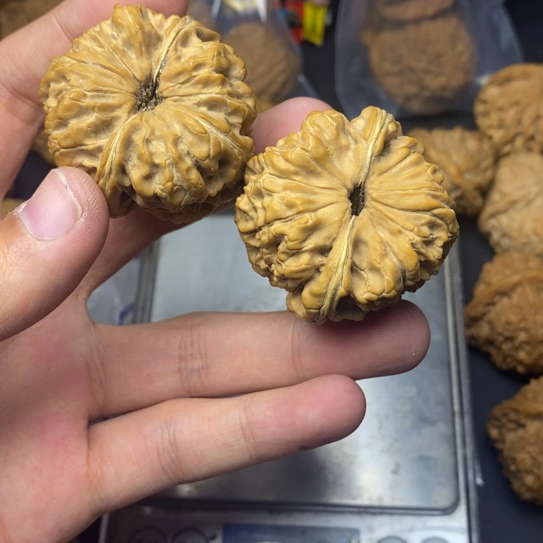 吊坠文玩核桃门墩