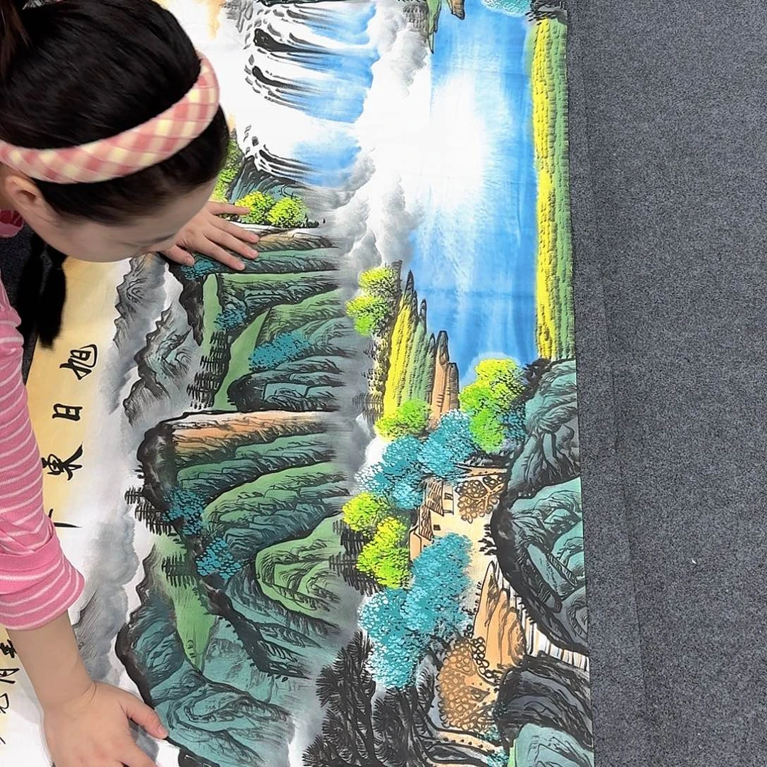 国画非常精美的一副作品