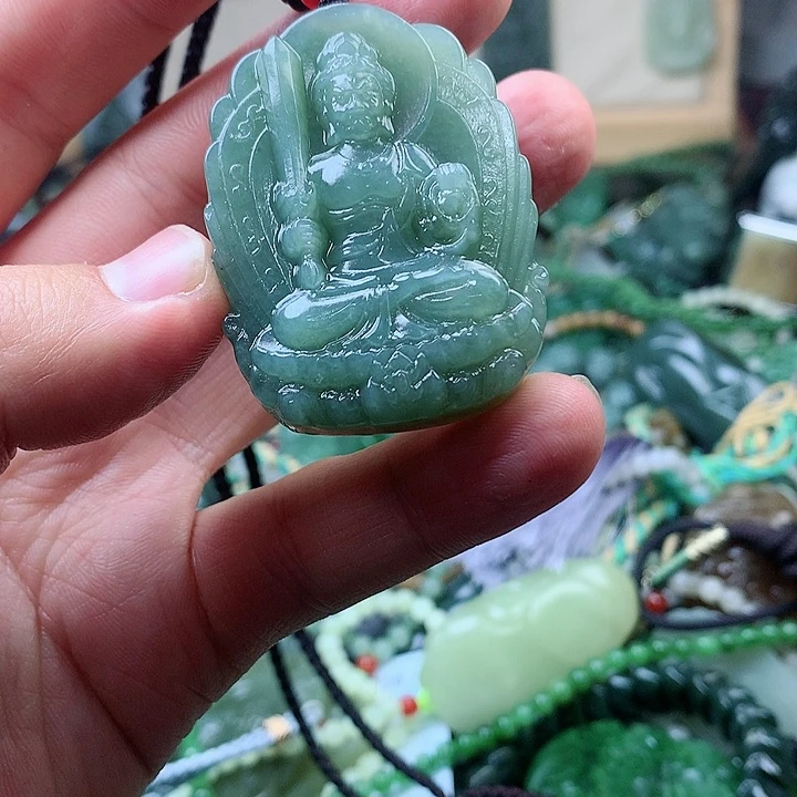 未镶嵌和田玉挂件