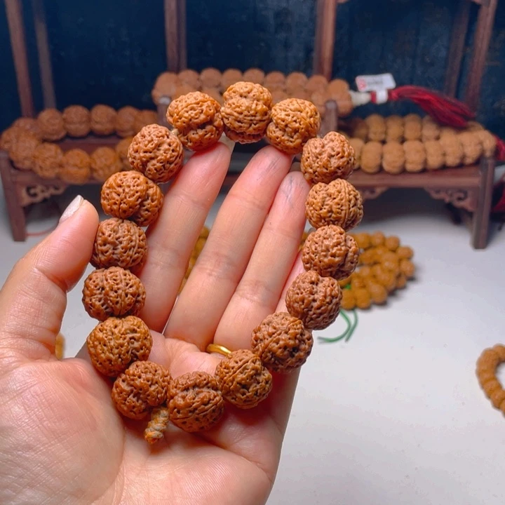 金刚菩提手串蜂王4瓣19
