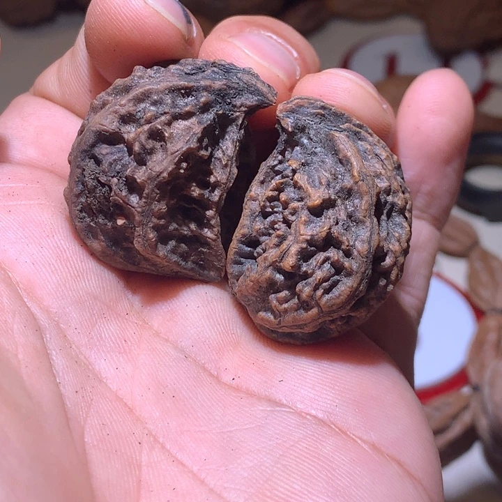 文玩核桃吊坠A****,东北35