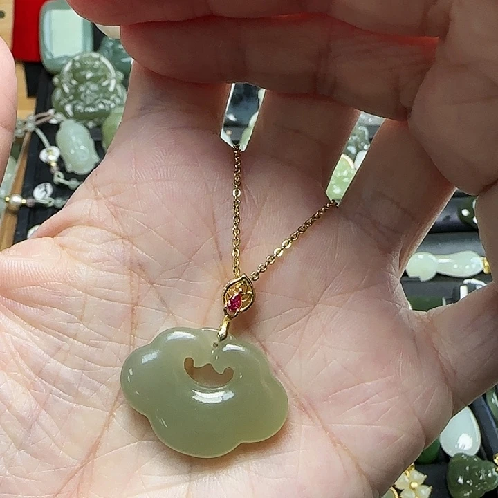 颈饰银S925镶嵌和田玉