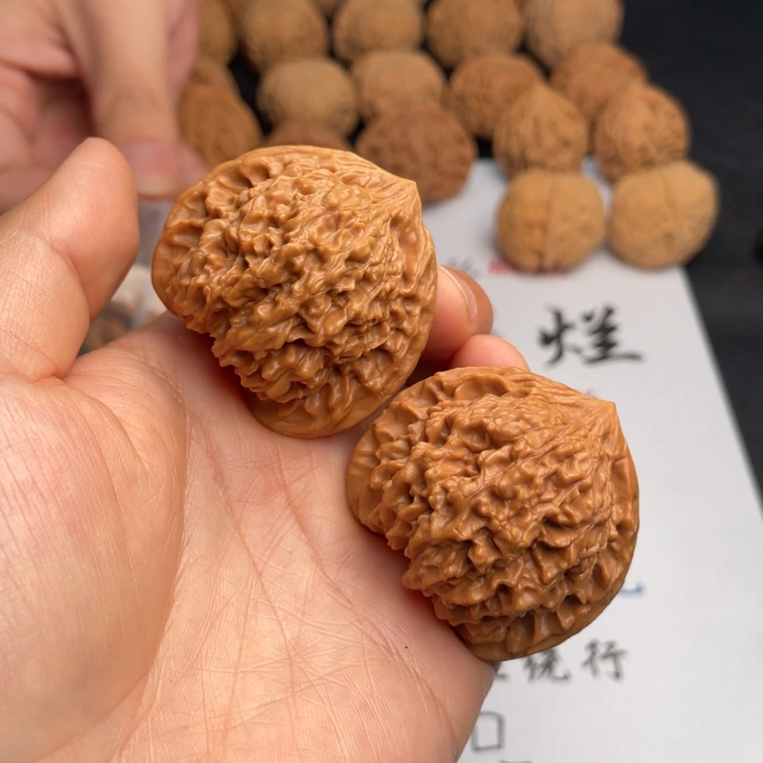 文玩核桃吊坠576。43星