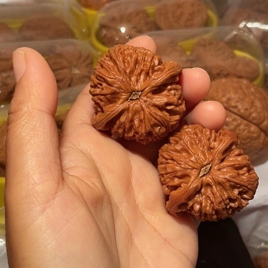 文玩核桃吊坠核桃