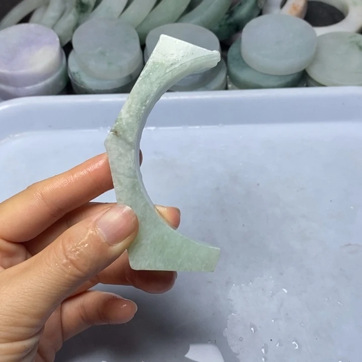 翡翠裸石翡翠边角料