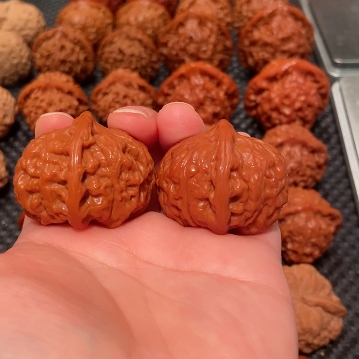 文玩核桃把件39.3尺寸玉枕元宝1489