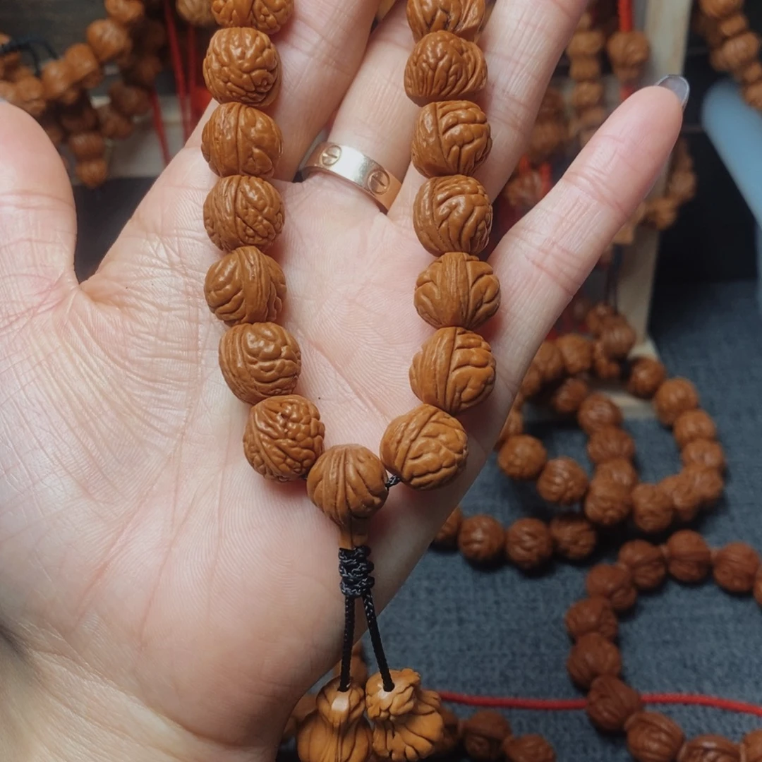 吊坠桃核龙纹桃枭