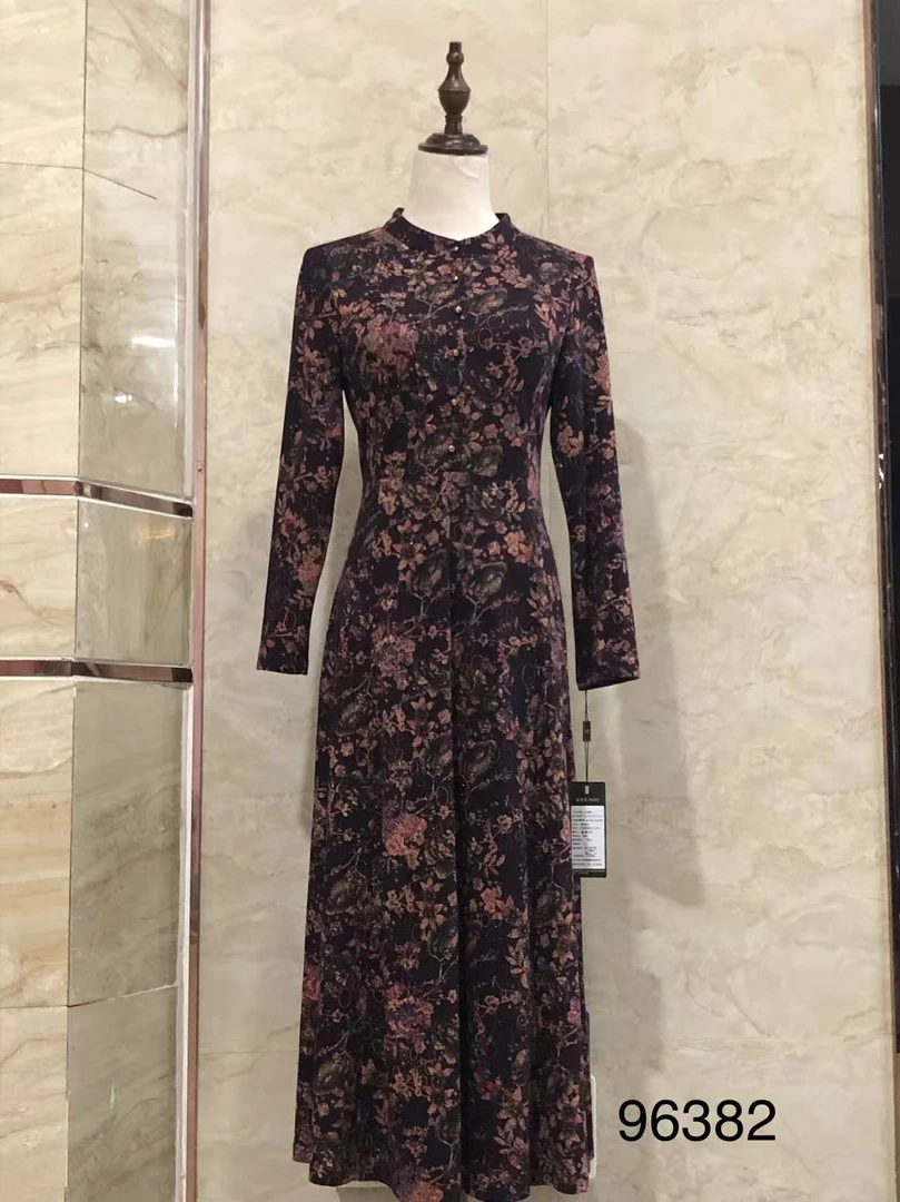 【二姐家】品牌 秋季 毛料连衣裙 96382