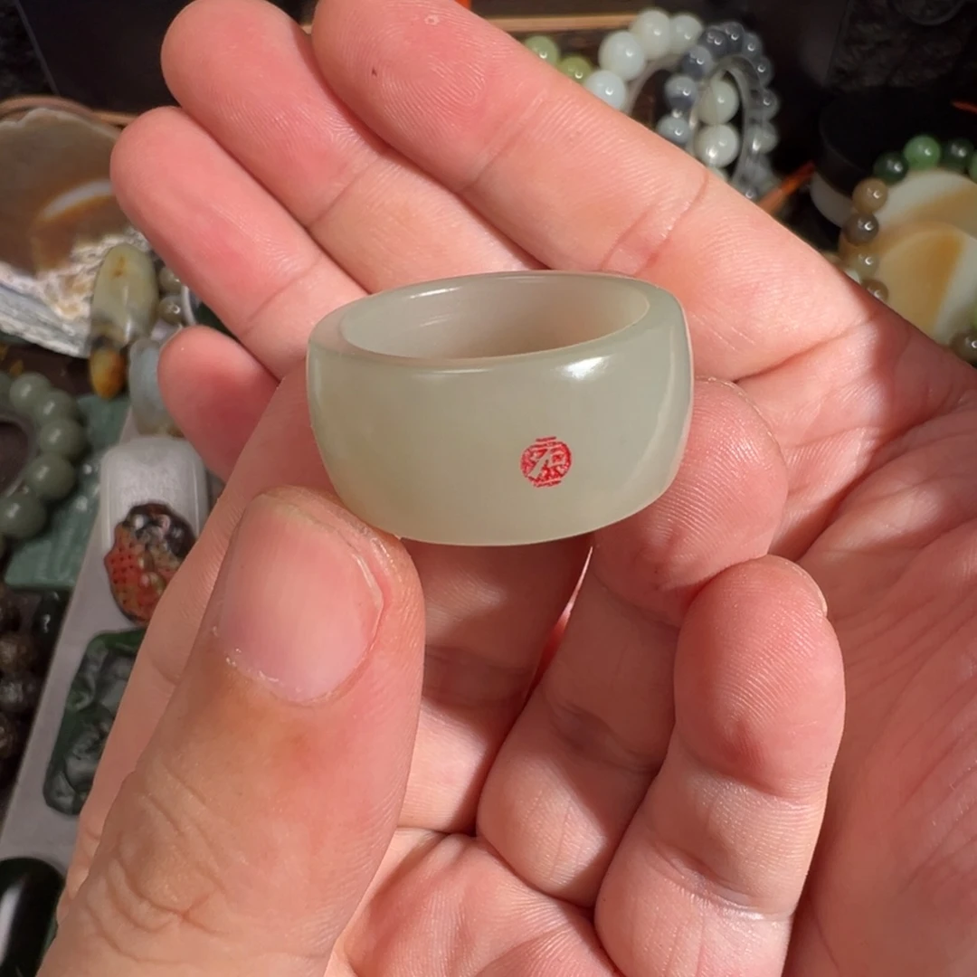 和田玉未镶嵌戒指新疆且末内径21.5mmlogo款 小精品