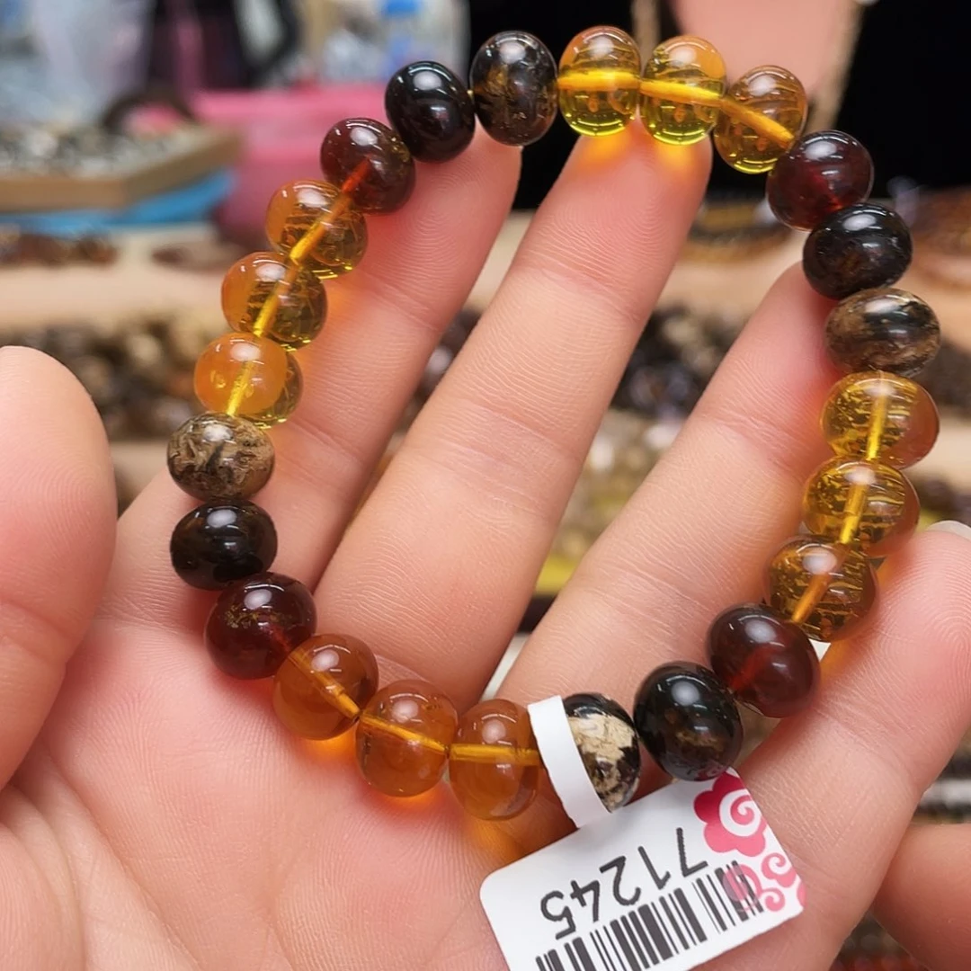 未镶嵌琥珀裸石十71245