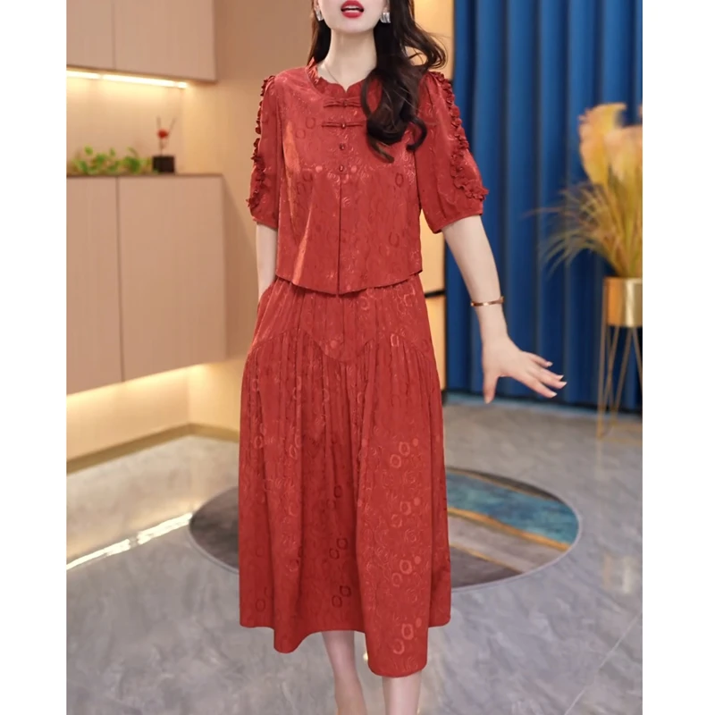 轻奢高级感连衣裙2025新款女夏今年流行爆款新中式婚宴装妈妈礼服