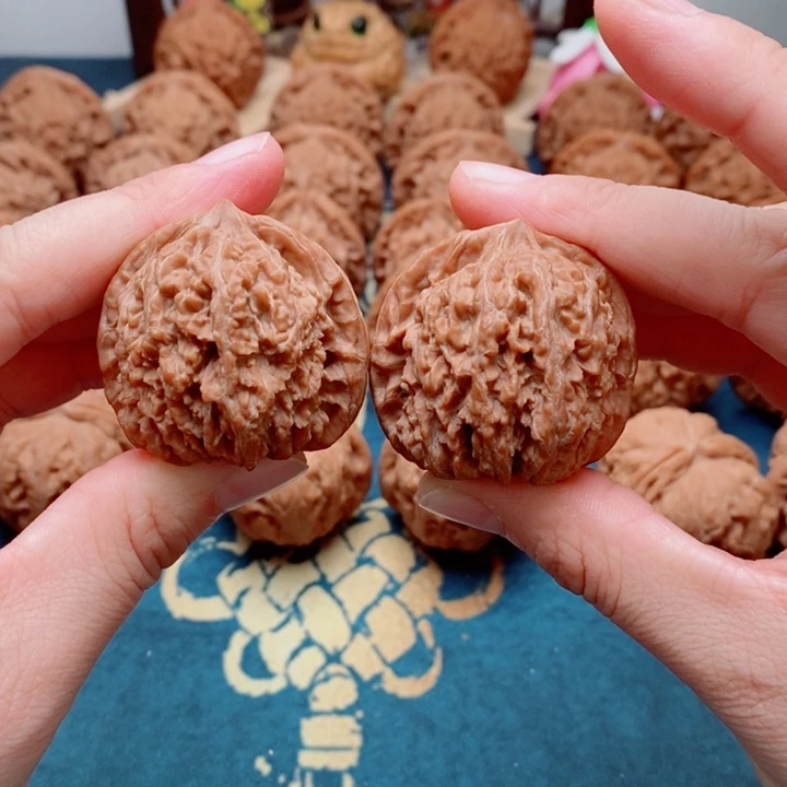 文玩核桃把件39尺137