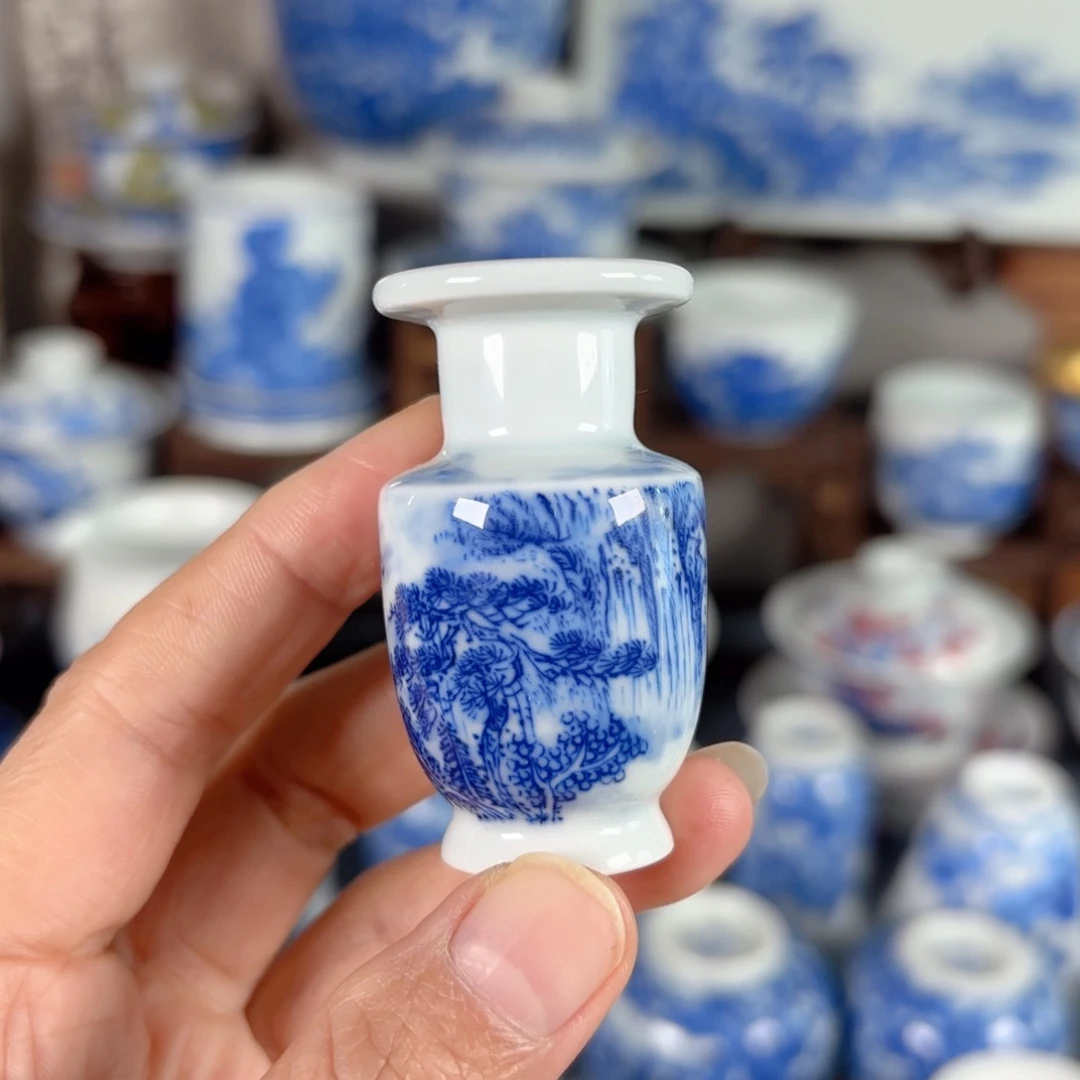 青花瓷器手绘作品陶瓷杯