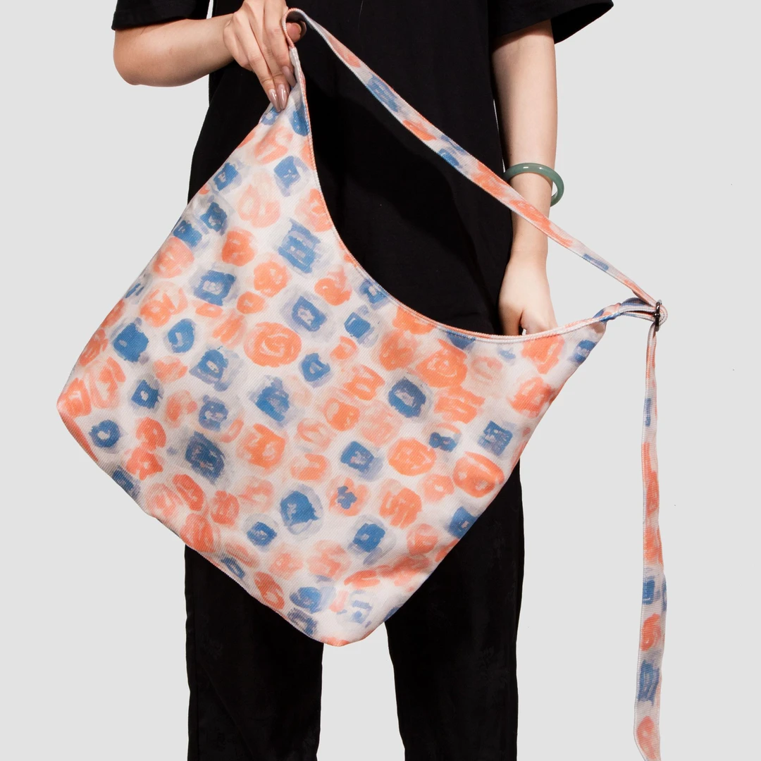 无则艺时尚百搭小众便携肩包灯芯绒ins宽带月牙包