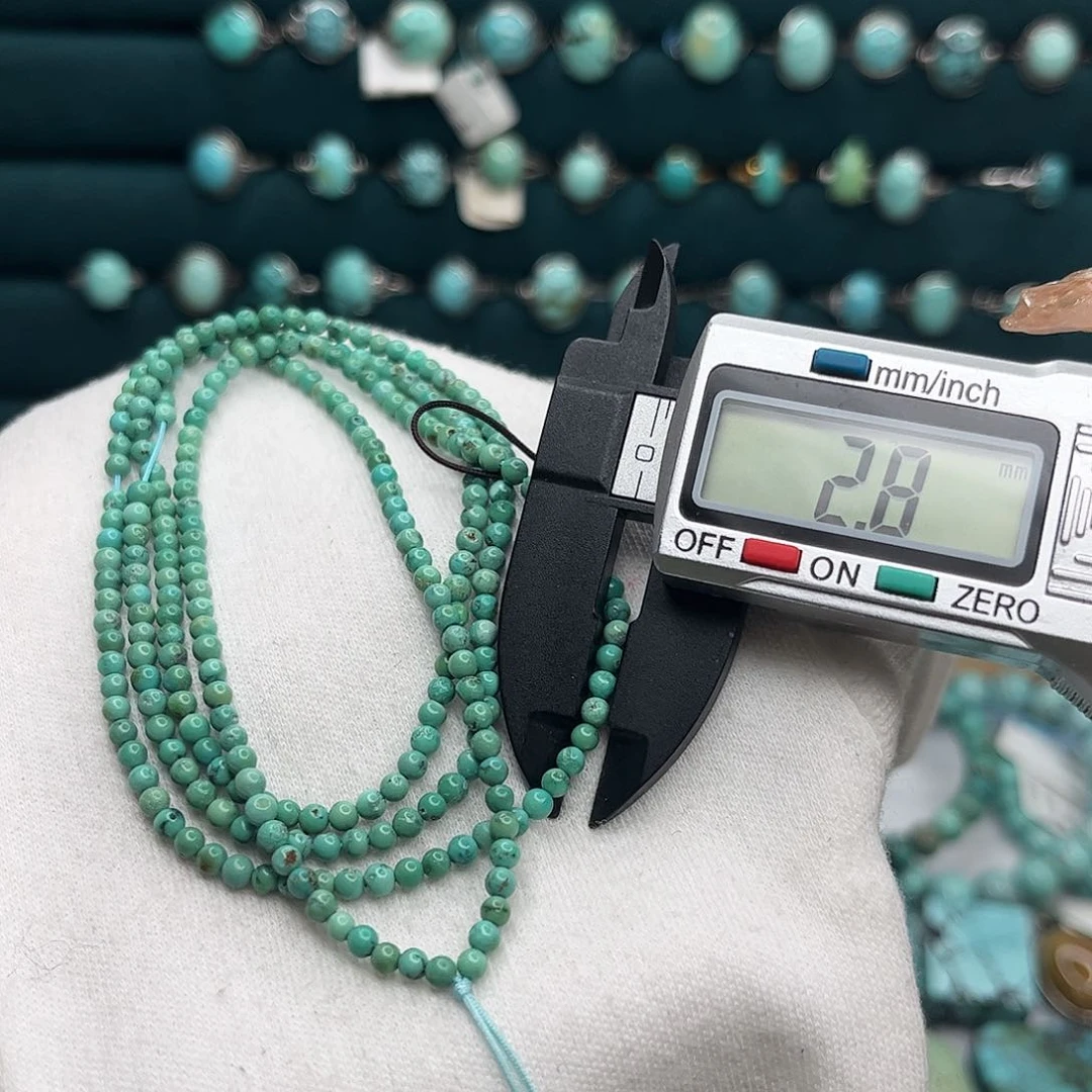 绿松石绿松石未镶嵌