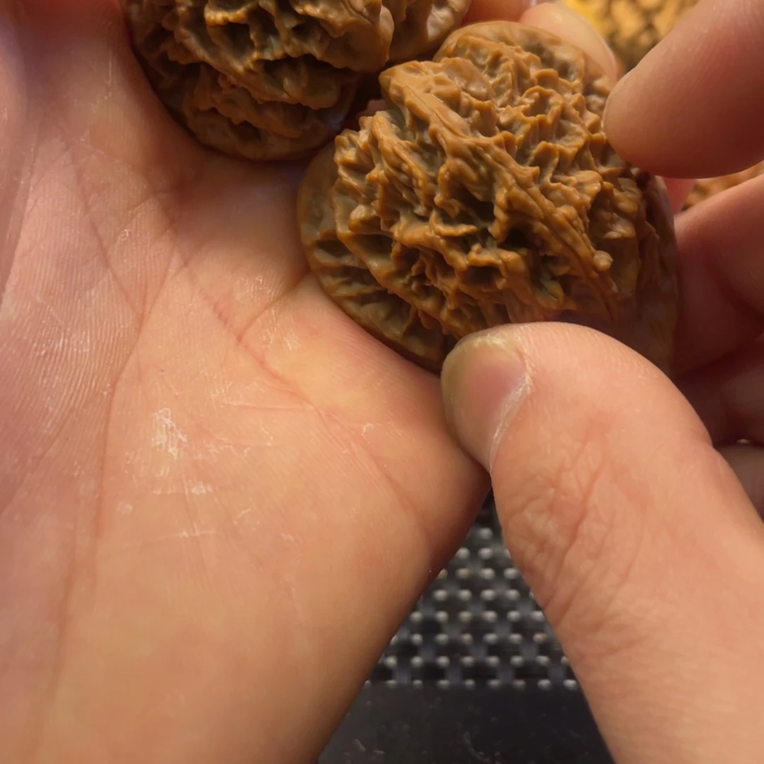 秦岭小王文玩核桃