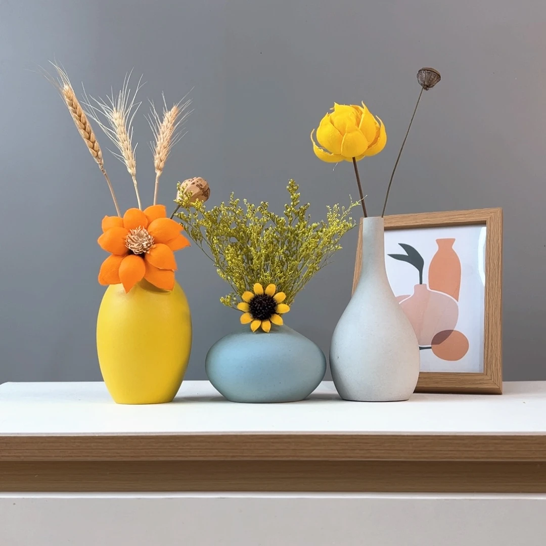 瓶花瓶带花高度20-30厘米左右