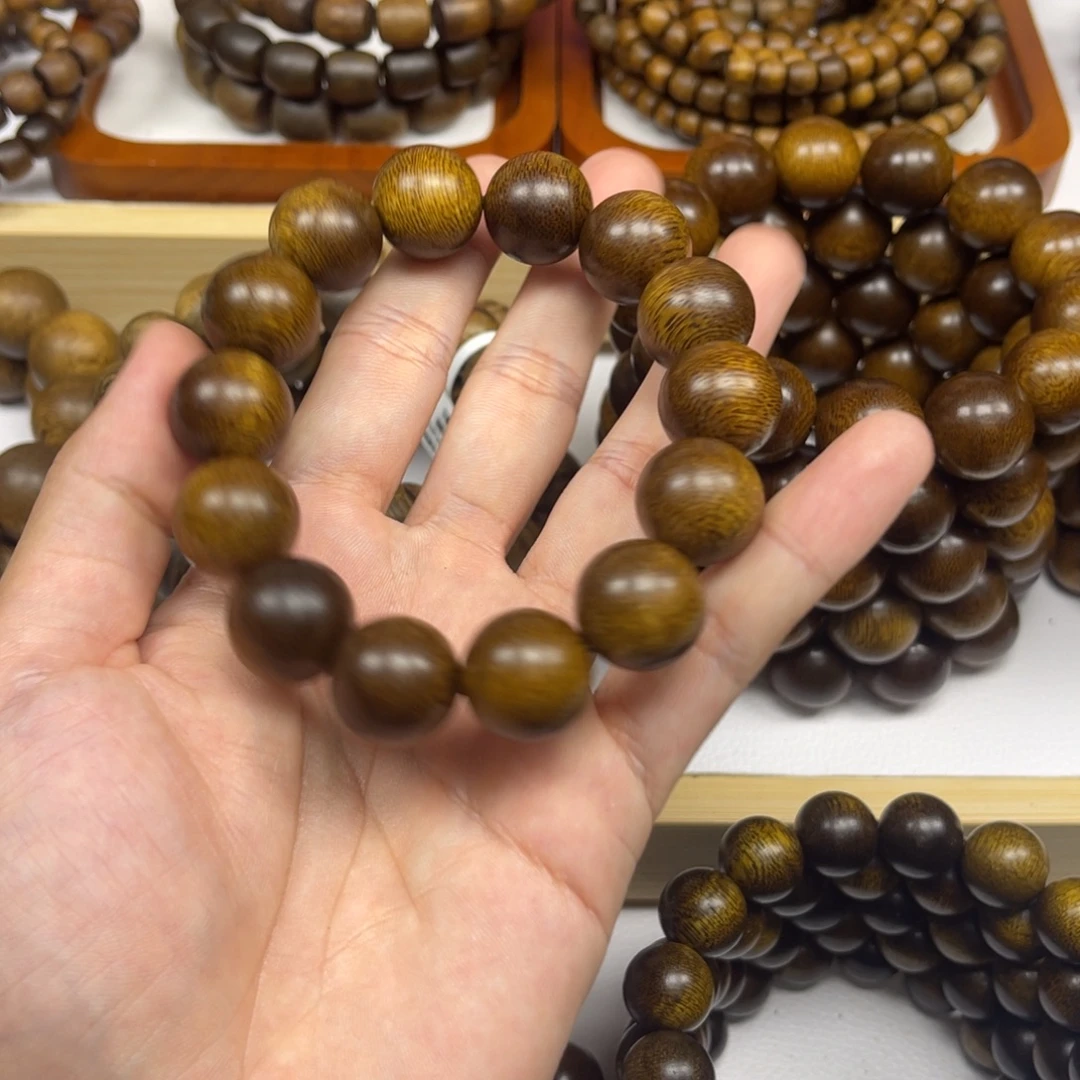 亮***仔沉香手串越南芽庄黄棋楠1.6