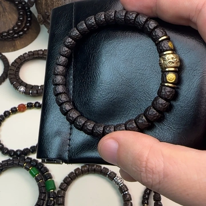 【闪购商品】椰蒂手串8黑金无相铜吞金兽