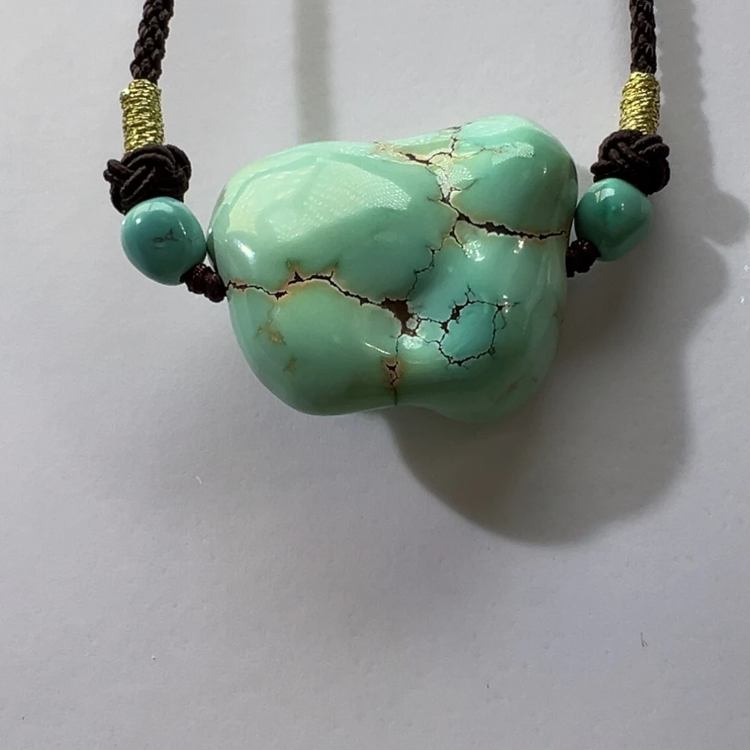 绿松石未镶嵌挂件