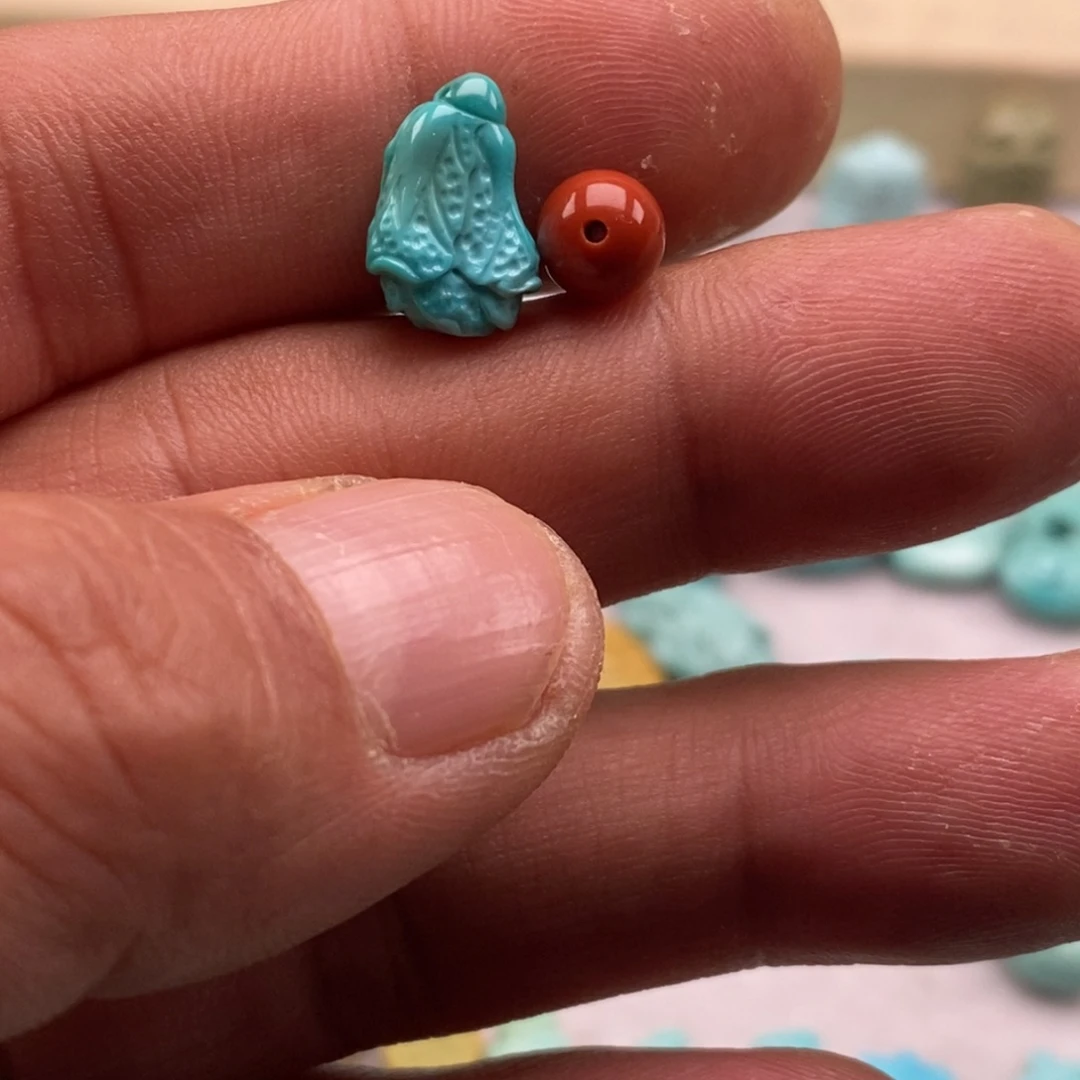 南红玛瑙未镶嵌珠宝半成品