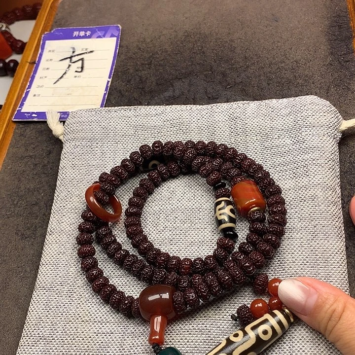 金刚菩提吊坠六瓣