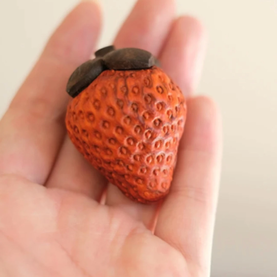 莓烦恼 实木草莓雕刻摆件茶道茶宠