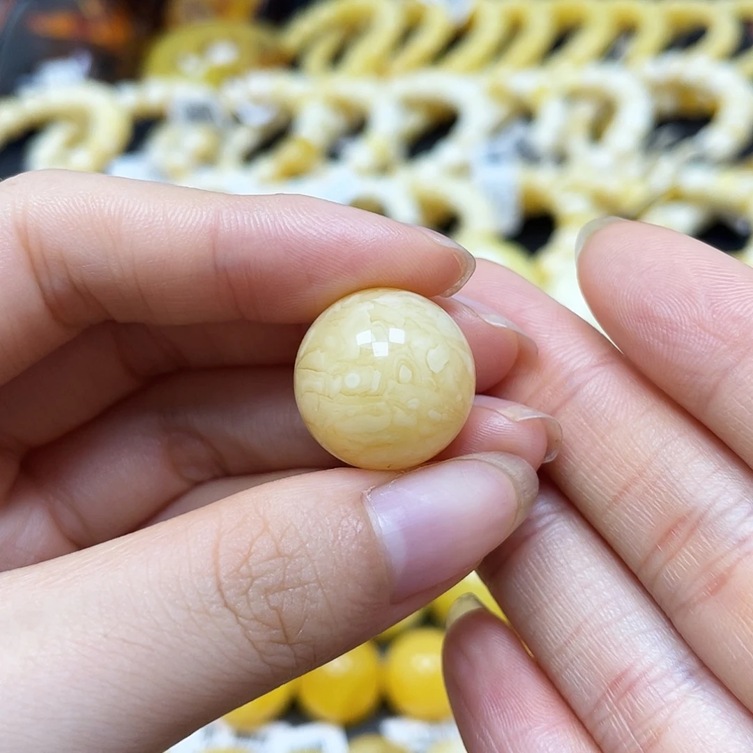 未镶嵌蜜蜡裸石圆珠17.6mm花粉