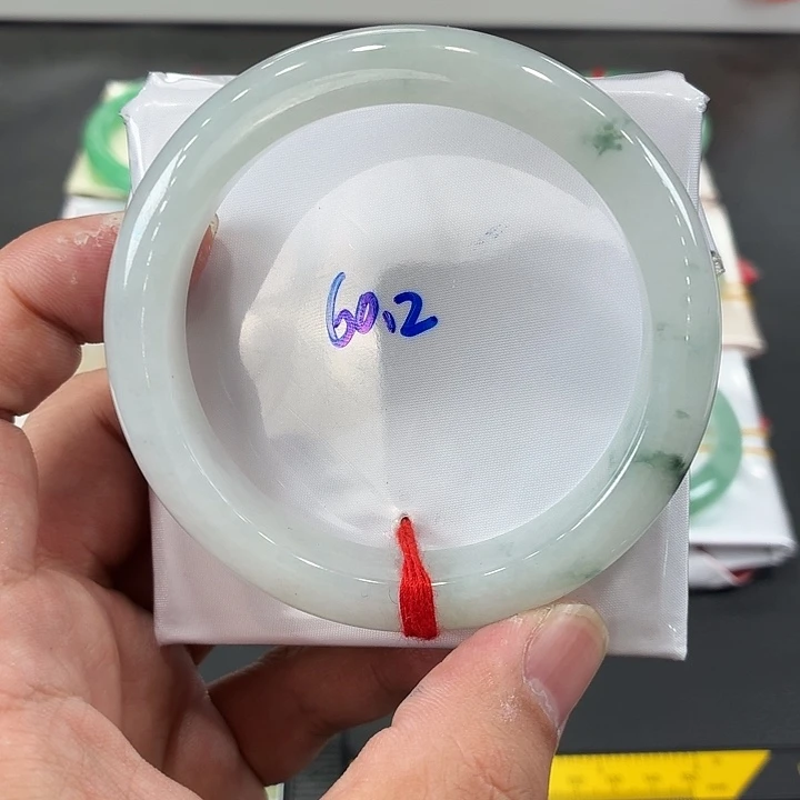 翡翠未镶嵌手镯天然翡翠手镯11号