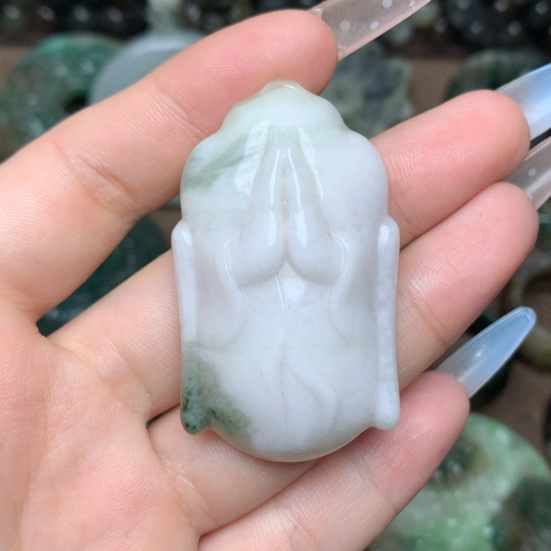 未镶嵌独山玉颈饰