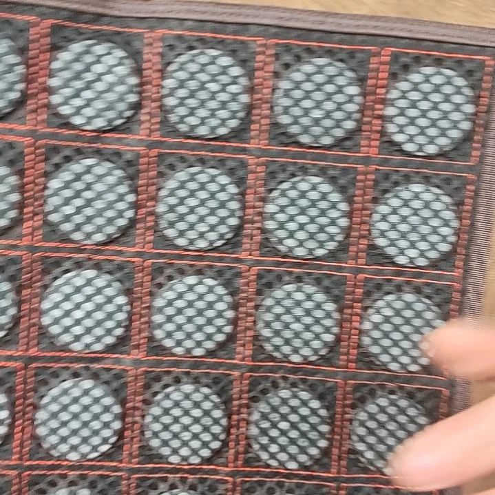 泗水砭石文化馆老虎石生阳垫手把件