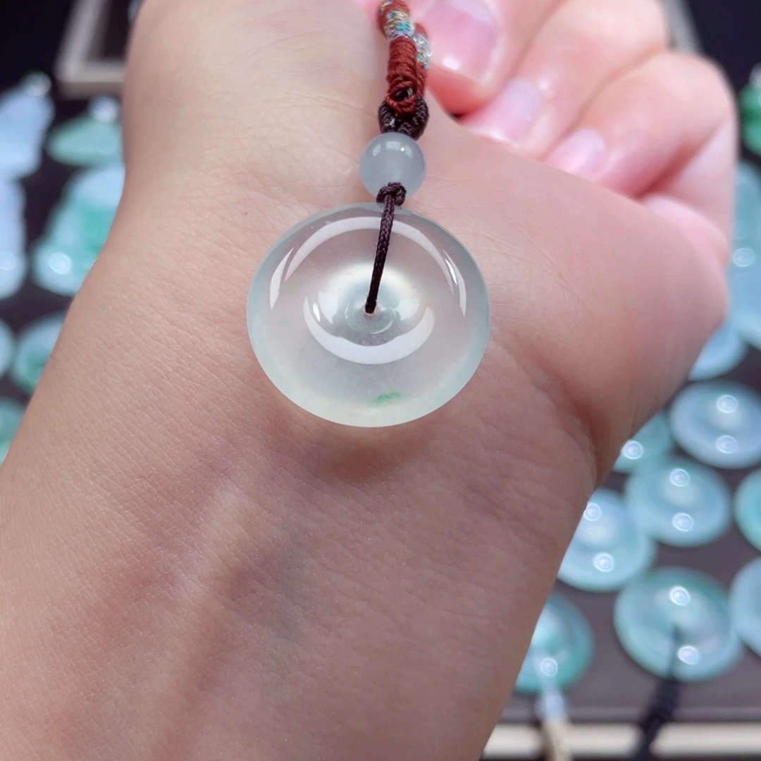 颈饰未镶嵌翡翠扣子