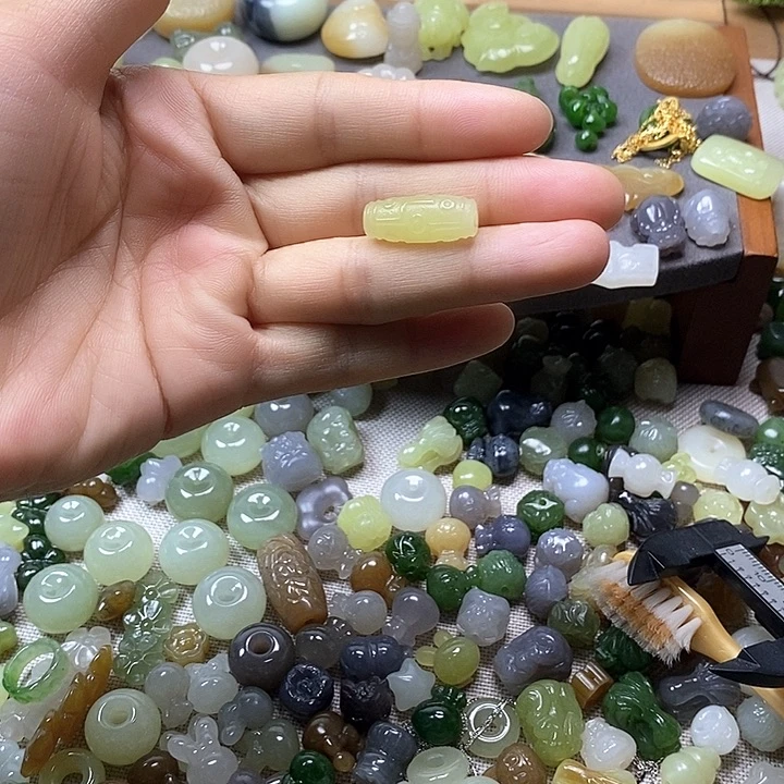 未镶嵌和田玉挂件天珠