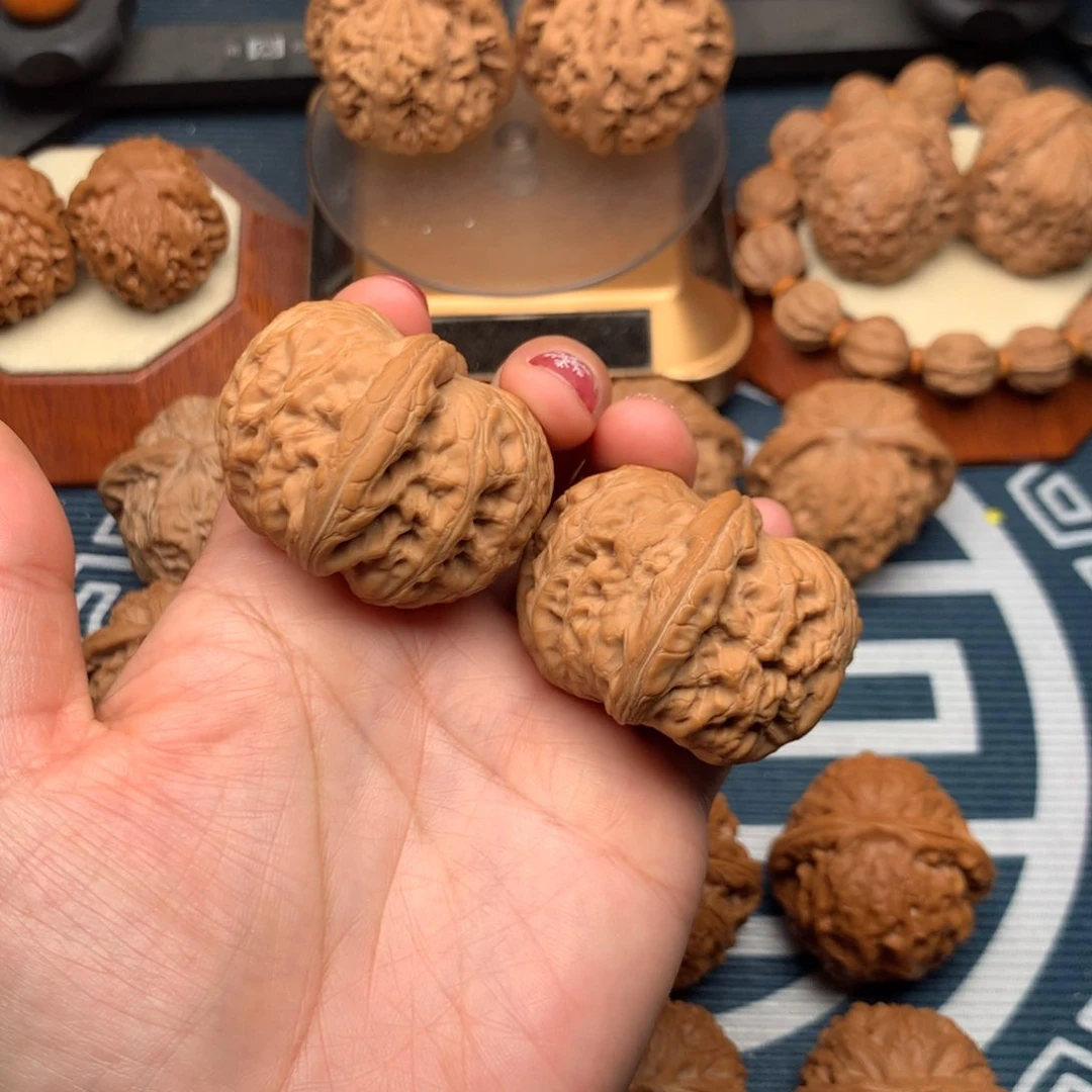 文玩核桃把件延*元宝43