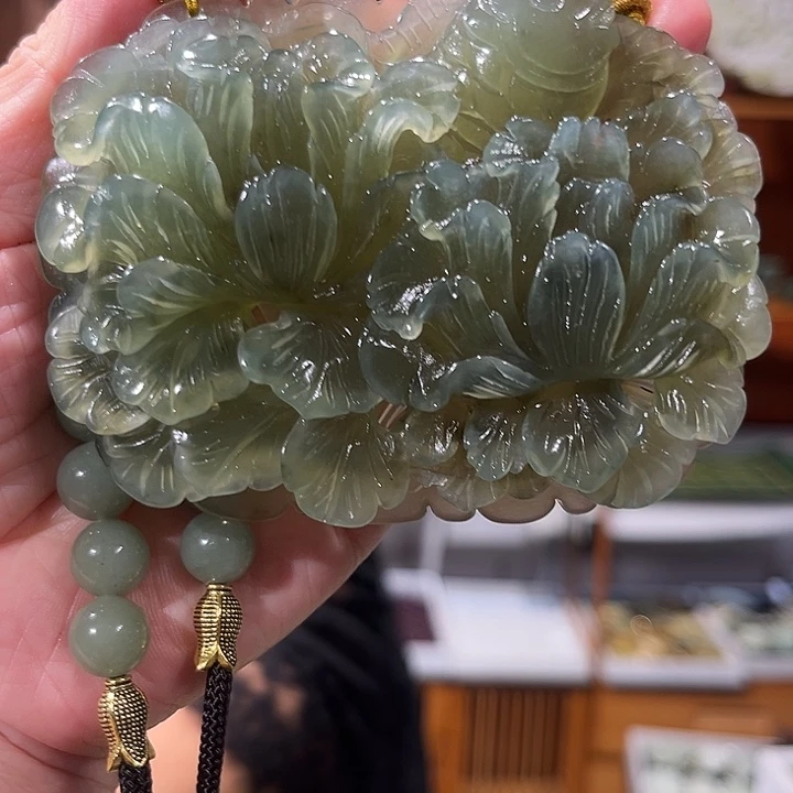 未镶嵌岫玉毛衣链