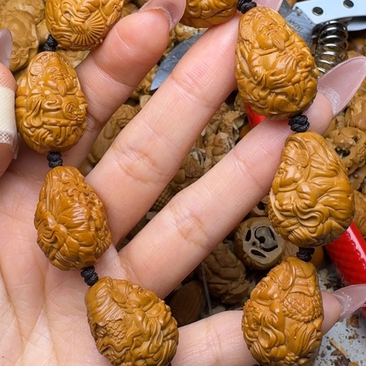 橄榄核手串/手链九龙财神