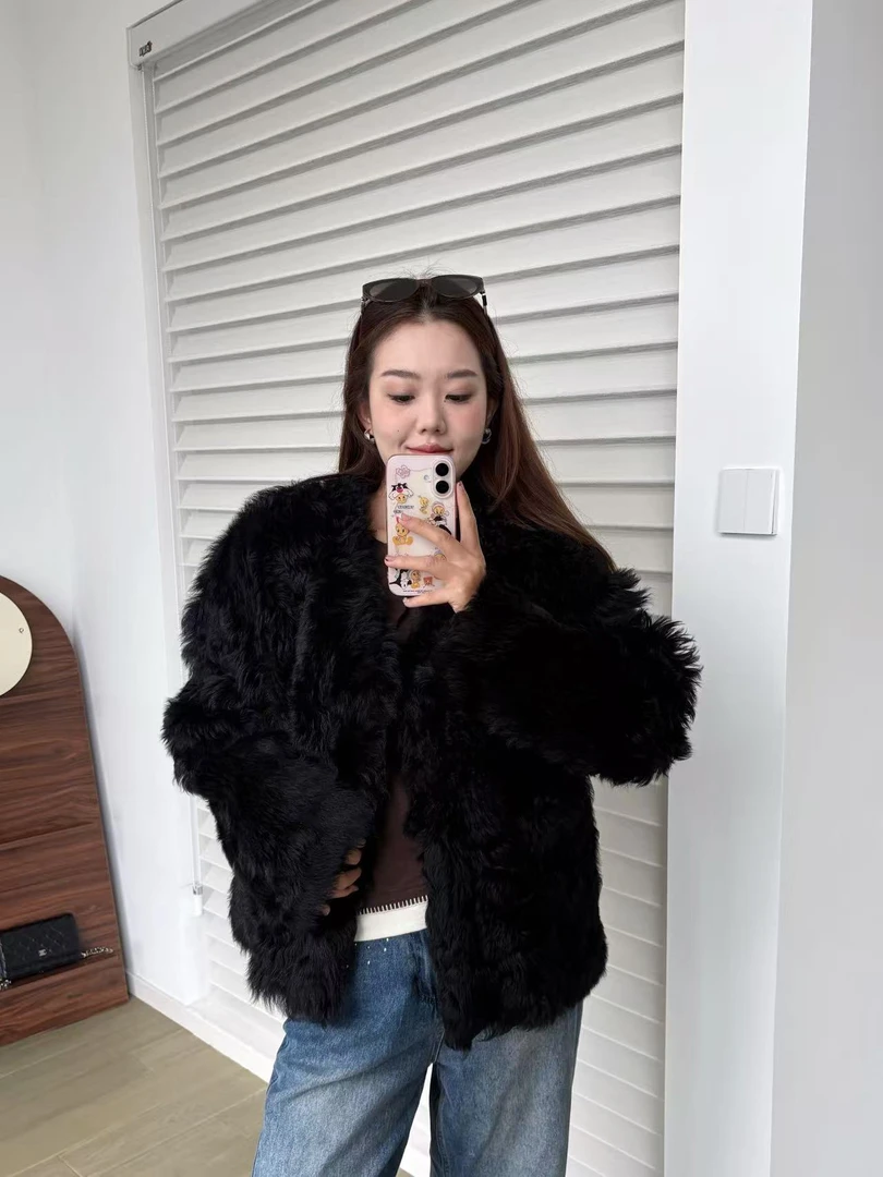 幂幂同款托斯卡纳皮毛一体黑色女款V领外套
