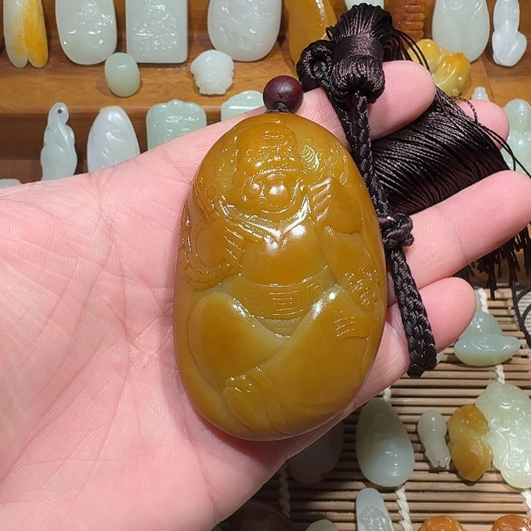 兴***园和田玉未镶嵌颈饰