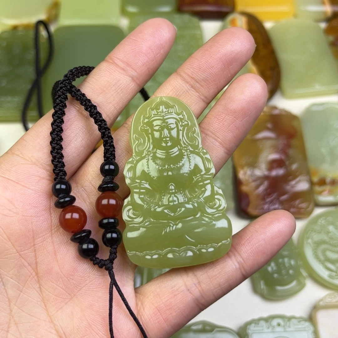 新疆昆仑山料观音