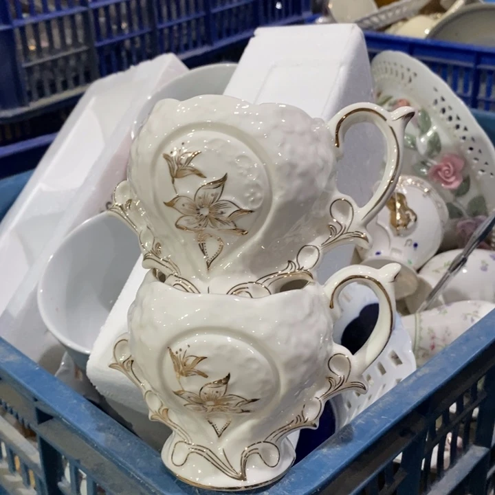 瓷片两个，11111111111111111.6731