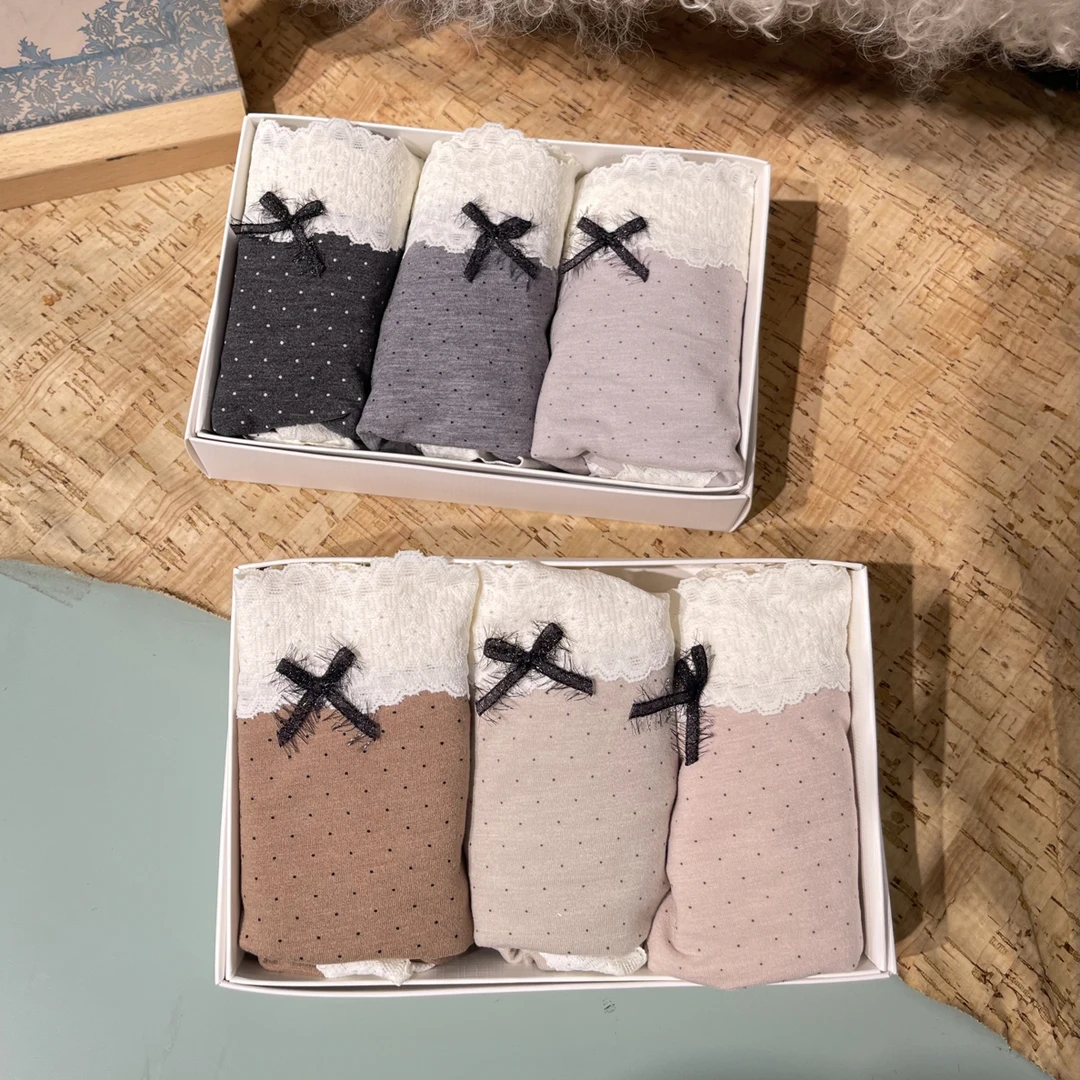 波点杏仁 秋冬新款磨毛中腰大包臀亲肤舒适女士三角内裤