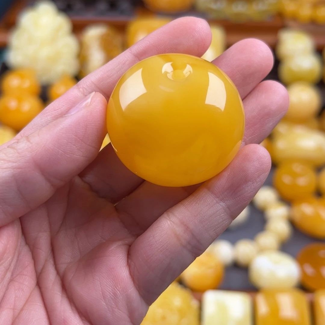 琥珀颈饰未镶嵌纯天然琥珀蜜蜡无优化