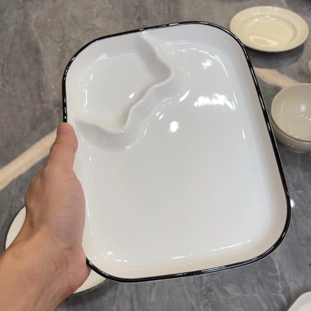 陶瓷微瑕餐具介意勿拍，满18飞！