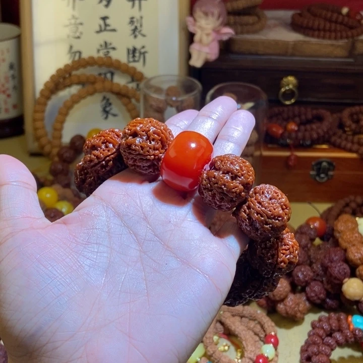 吊坠金刚菩提245玉化