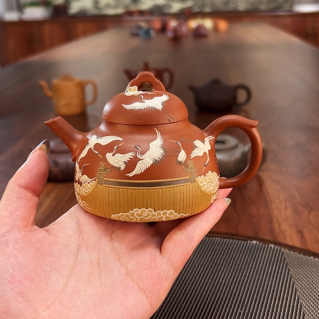 紫砂茶壶瑞鹤图瓜棱