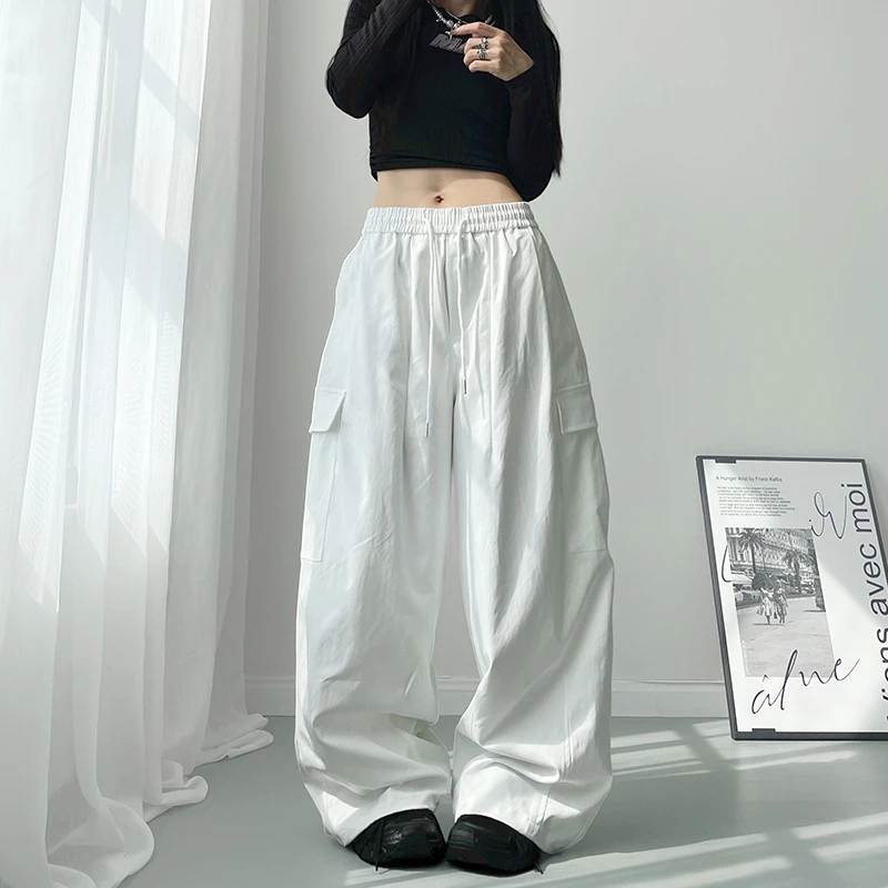 大码胖mm白色显瘦阔腿裤女早秋新款梨形身材松弛感运动机能工装裤