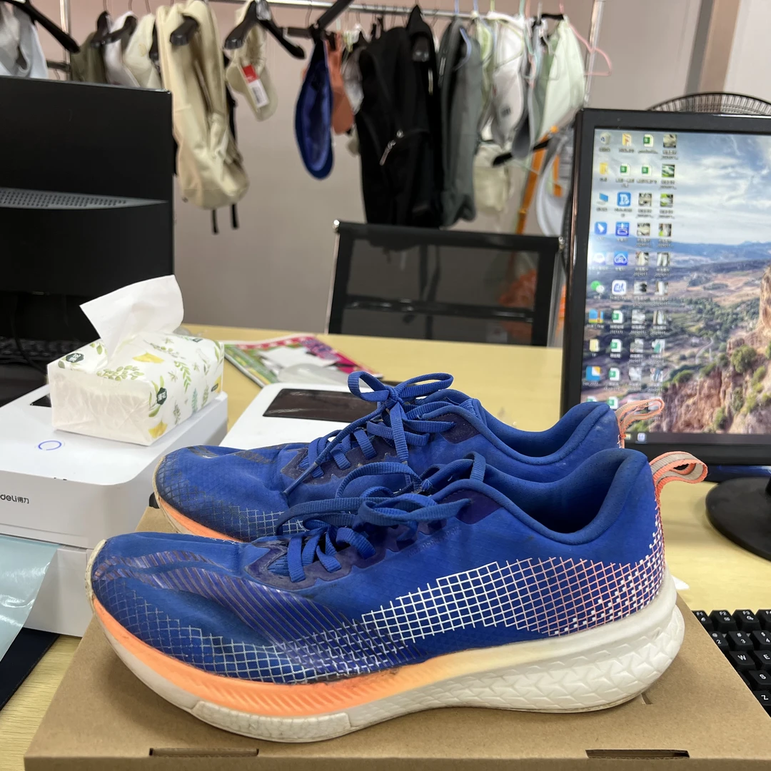 《B品以直播展示为准》鞋面脏破损（X464)李宁男款运动鞋ARMR015-