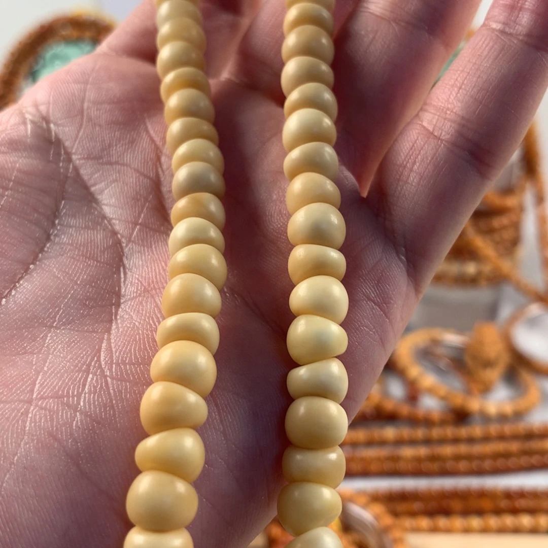 星月菩提吊坠ʚ***ɞ9蒜把手持