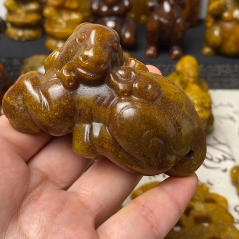 未镶嵌蛇纹石玉颈饰134