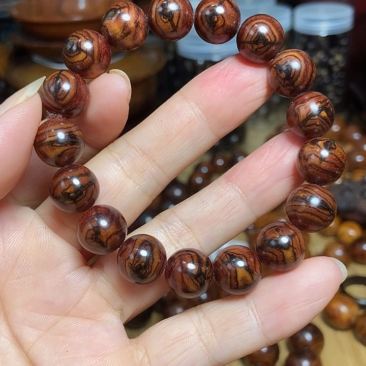 涛***涛黄花梨/降香黄檀海南❌纹尺寸1.2